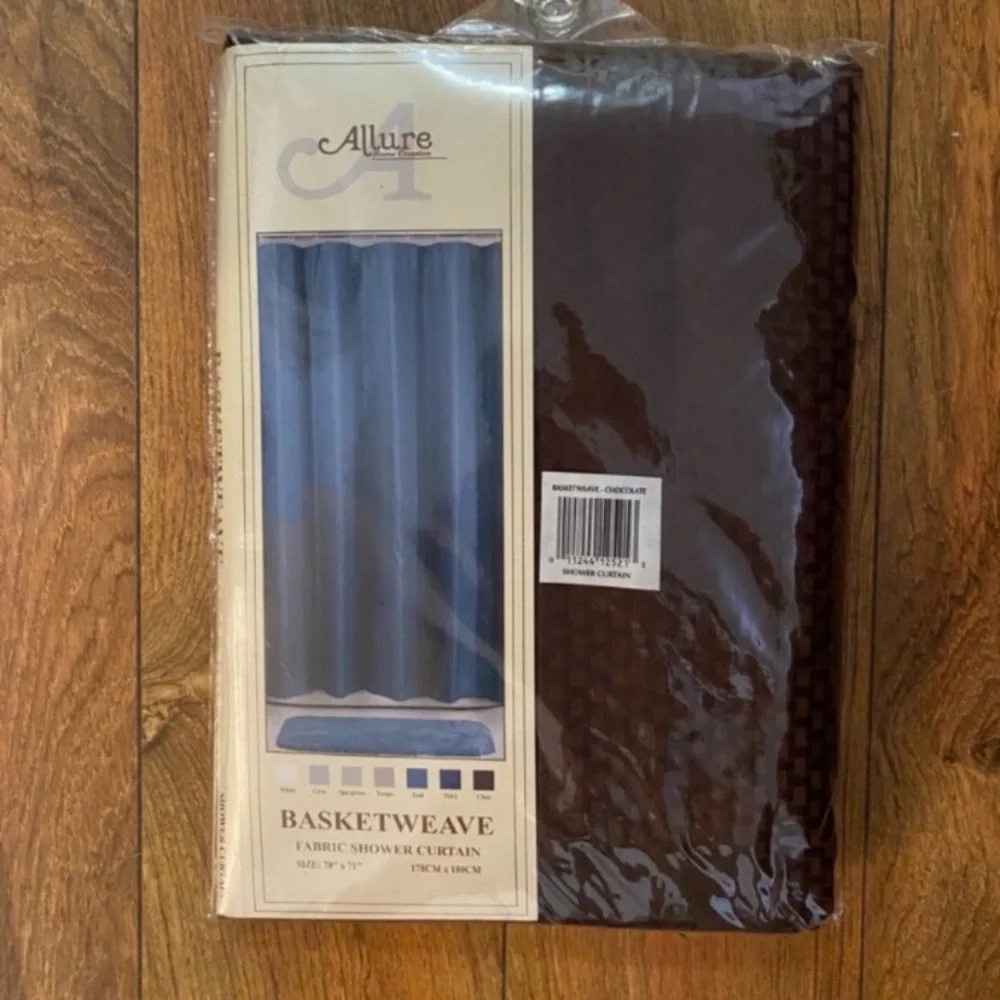 New with tags, beautiful Allure fabric shower curtain from Kohl’s
